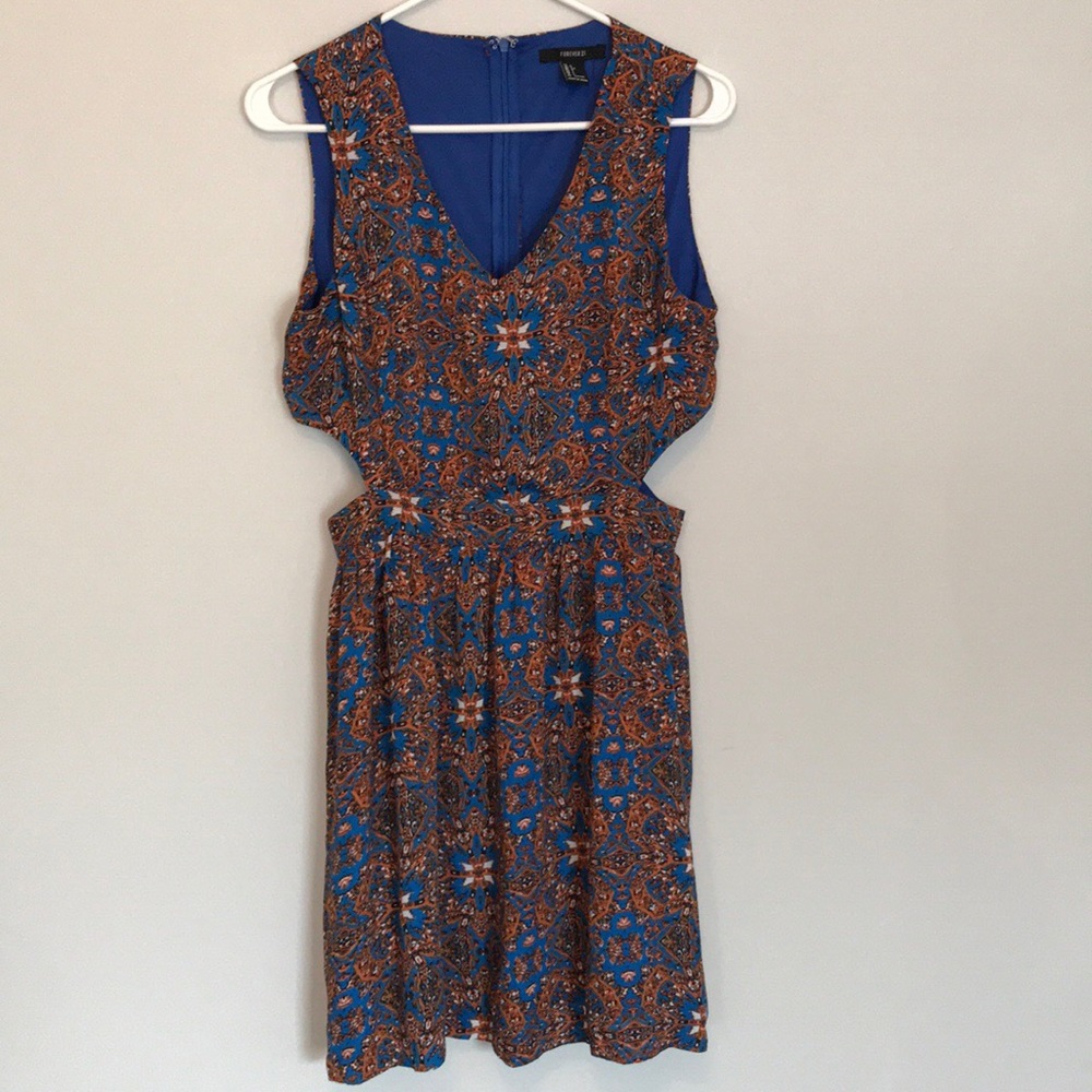 Forever 21 cutout patterned dress